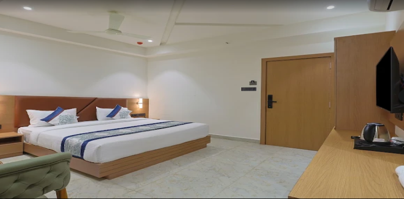 HOTEL SUNSHINE INN
